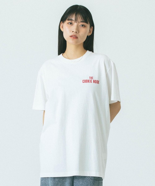 ROSE BUD(ローズバッド)の「【WEB・一部店舗限定】SHOP風プリントTシャツ(Tシャツ/カットソー・レディース・グレー/ホワイト・ONE SIZE)」の10枚目の写真
