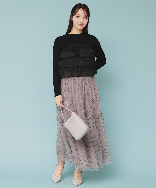 専用♡ カナダ百貨店購入 ティアードフリルのふんわりスリーブニット 専用♡ カナダ百貨店購入 ティアードフリルのふんわりスリーブ