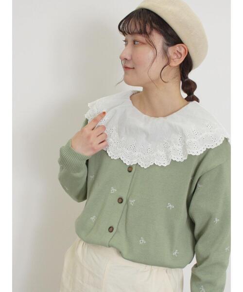 Samansa Mos2(サマンサ モスモス)の「リボン刺繍カーディガン(カーディガン/ボレロ・レディース・グリーン/ベージュ/キナリ/チャコールグレー・F)」の4枚目の写真