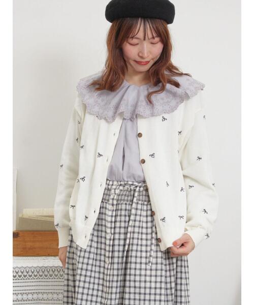 Samansa Mos2(サマンサ モスモス)の「リボン刺繍カーディガン(カーディガン/ボレロ・レディース・グリーン/ベージュ/キナリ/チャコールグレー・F)」の22枚目の写真