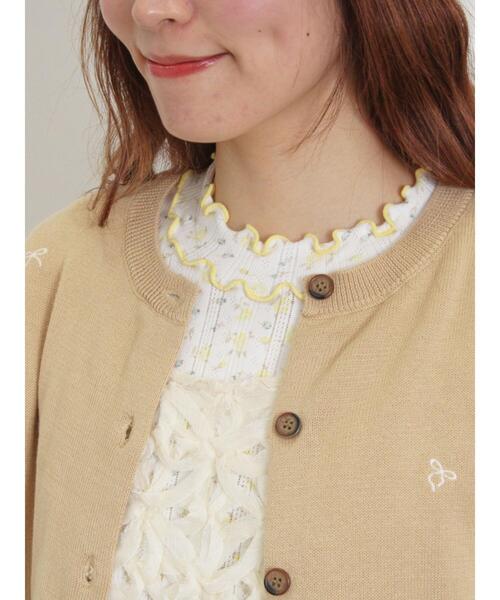 Samansa Mos2(サマンサ モスモス)の「リボン刺繍カーディガン(カーディガン/ボレロ・レディース・グリーン/ベージュ/キナリ/チャコールグレー・F)」の5枚目の写真