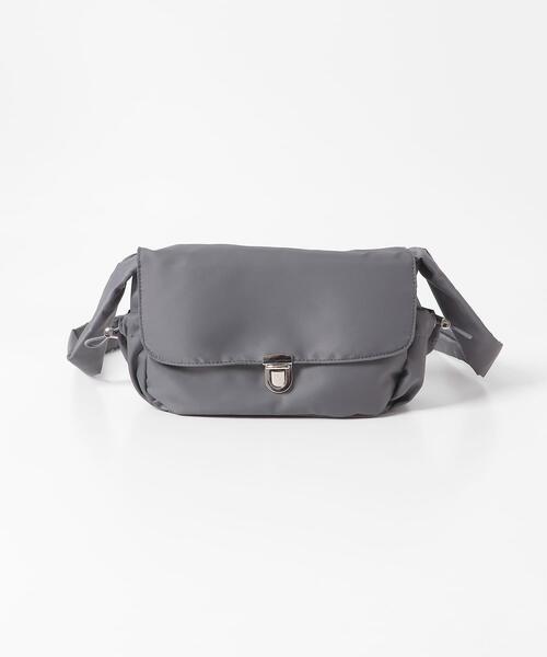 SENSE OF PLACE by URBAN RESEARCH（センスオブプレイスバイアーバンリサーチ）の「ナイロンフラップショルダーバッグ（ショルダーバッグ・メンズ・ライトブルー/ブラック/グレー・ONE）」の6枚目の写真