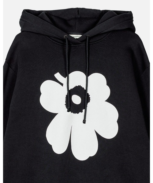 marimekko(マリメッコ)の「Runoja Unikko / placement hoodie(パーカー・レディース・ブラック・LARGE/MEDIUM/SMALL/X-SMALL)」の4枚目の写真