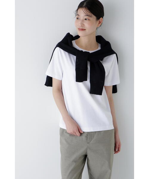human woman(ヒューマンウーマン)の「◆半袖Tシャツオーガニック綿天竺(Tシャツ/カットソー・レディース・ホワイト・MEDIUM)」の2枚目の写真