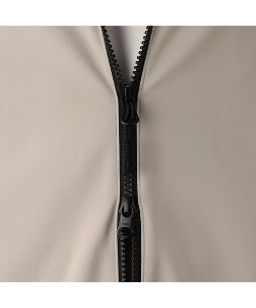 BRIEFING（ブリーフィング）の「【BRIEFING GOLF／ブリーフィングゴルフ】【25SS先行予約】MEN’S LOGO LINE PARKA（パーカー・メンズ・サンドベージュ/ブラック/ダークオリーブ・L/M）」の10枚目の写真