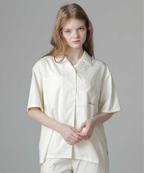 AVIREX（アヴィレックス）の「《直営店限定》BACK RIBON TENCEL SHIRTS/バックリボン テンセルシャツ（シャツ/ブラウス・レディース・オリーブ/ブラック/ホワイト/ライトブルー・F）」の18枚目の写真