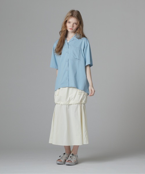 AVIREX（アヴィレックス）の「《直営店限定》BACK RIBON TENCEL SHIRTS/バックリボン テンセルシャツ（シャツ/ブラウス・レディース・オリーブ/ブラック/ホワイト/ライトブルー・F）」の7枚目の写真
