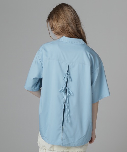 AVIREX（アヴィレックス）の「《直営店限定》BACK RIBON TENCEL SHIRTS/バックリボン テンセルシャツ（シャツ/ブラウス・レディース・オリーブ/ブラック/ホワイト/ライトブルー・F）」の6枚目の写真