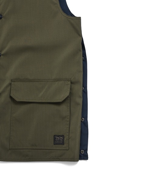 TAION（タイオン）の「【TAION(タイオン)】〈ユニセックス〉ノンダウン ミリタリー リバーシブル クルーネック ベスト（ベスト・メンズ・ダークグリーン系/ダークオリーブ/ダークネイビー/オフホワイト/ブラック・L/S/M/XS/XL）」の13枚目の写真