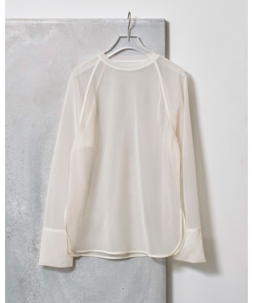 TODAYFUL(トゥデイフル)の「TODAYFUL Sheer Raglan Long T-shirts 12510408(Tシャツ/カットソー・レディース・ホワイト/ブラック・FREE)」の3枚目の写真