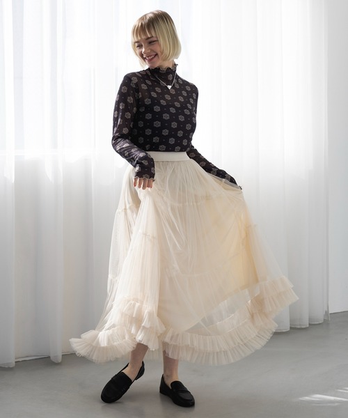 MAISON BREEZE reveur(メゾンブリーズレヴール)の「【MAISON BREEZE reveur】 high neck printed sheer tops ハイネックプリントメローシアートップス(Tシャツ/カットソー・レディース・ベージュ/ベージュ系その他2/ブラック系その他2/ブラック・FREE)」の13枚目の写真