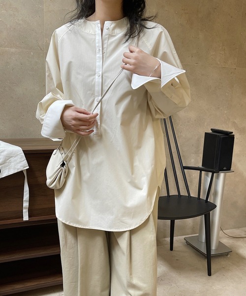 SUWDEE(スーディー)の「bicolor raglan sleeve shirt(シャツ/ブラウス・レディース・ネイビー/アイボリー・FREE)」の4枚目の写真