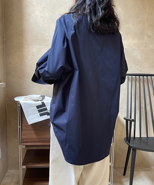 SUWDEE(スーディー)の「bicolor raglan sleeve shirt(シャツ/ブラウス・レディース・ネイビー/アイボリー・FREE)」の12枚目の写真