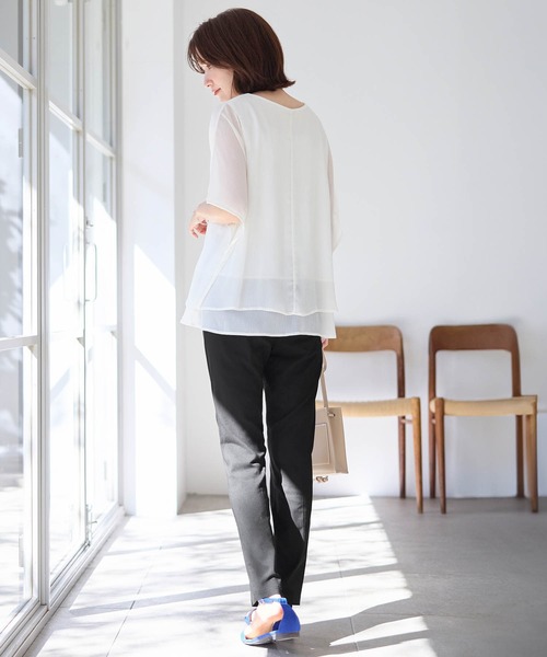 Viola e Viola(ヴィオラエヴィオラ)の「すっきり楽ちんチュニックパンツ64(その他パンツ・レディース・ネイビー/ベージュ/ライトグレー/ブラック・S/M/L/LL/3L/4L/5L)」の8枚目の写真