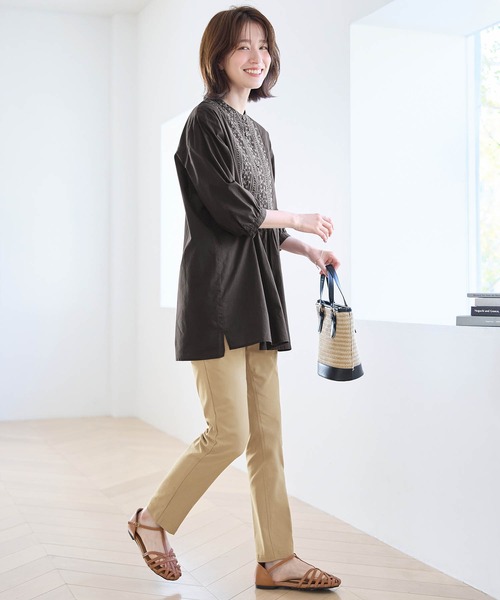 Viola e Viola(ヴィオラエヴィオラ)の「すっきり楽ちんチュニックパンツ64(その他パンツ・レディース・ネイビー/ベージュ/ライトグレー/ブラック・S/M/L/LL/3L/4L/5L)」の20枚目の写真
