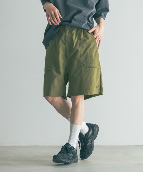 LOWRYS FARM(ローリーズファーム)の「OPナイロンショーツ 324597(その他パンツ・メンズ・カーキ/ブラック・MEDIUM/LARGE)」の2枚目の写真