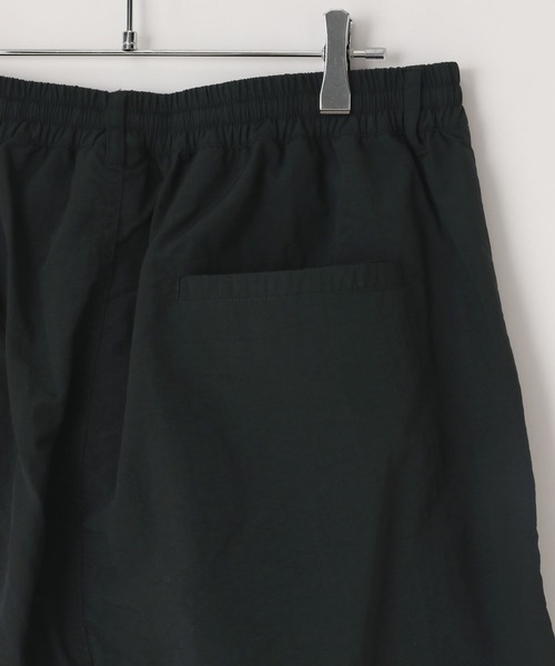 LOWRYS FARM(ローリーズファーム)の「OPナイロンショーツ 324597(その他パンツ・メンズ・カーキ/ブラック・MEDIUM/LARGE)」の9枚目の写真