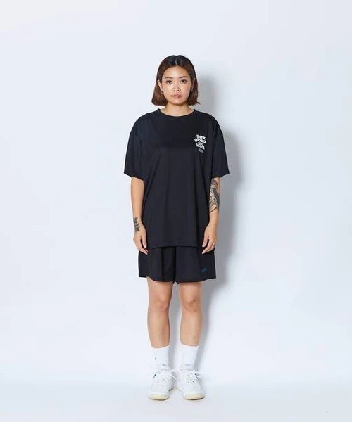 AKTR(アクター)の「AKTR AKT LOCAL SPORTS TEE(アクター アクト ローカル スポーツ ティー)(Tシャツ/カットソー・メンズ・ブラック/オレンジ・MEDIUM/LARGE/X-LARGE/XX-LARGE)」の12枚目の写真