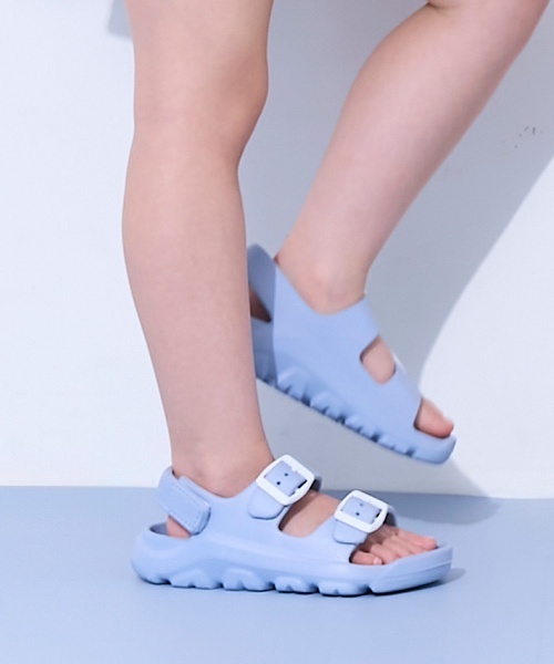 petit main（プティマイン）の「【WEB限定カラーあり】【GOODPRICE】EVAサンダル（サンダル・キッズ・ブラック/ブルーグリーン/アイボリー/サックスブルー/シルバー/レモンイエロー/ベージュ系その他/ピンク・18cm/19cm/17cm/16cm/15cm）」の5枚目の写真