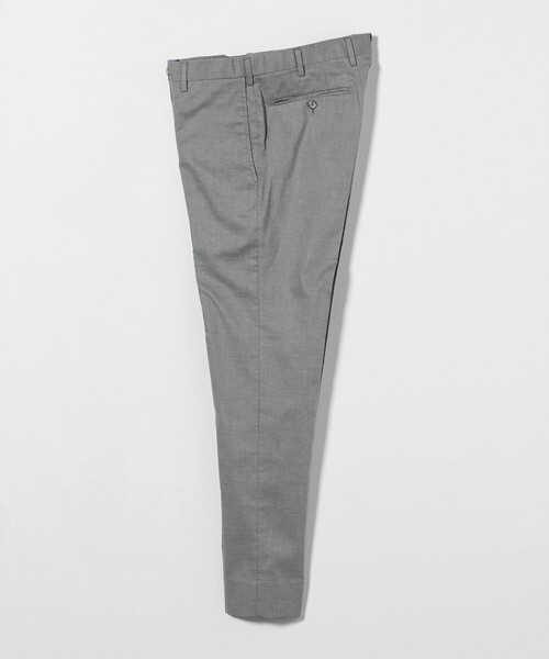 UNITED ARROWS(ユナイテッドアローズ)の「クールモーション シャークスキン スラックス COMFORT EASY-MODEL -吸水速乾・接触冷感・ストレッチ(ヨコのみ)-(スラックス・メンズ・グレー系/ブラック・44/46/48/50/54/52)」の12枚目の写真