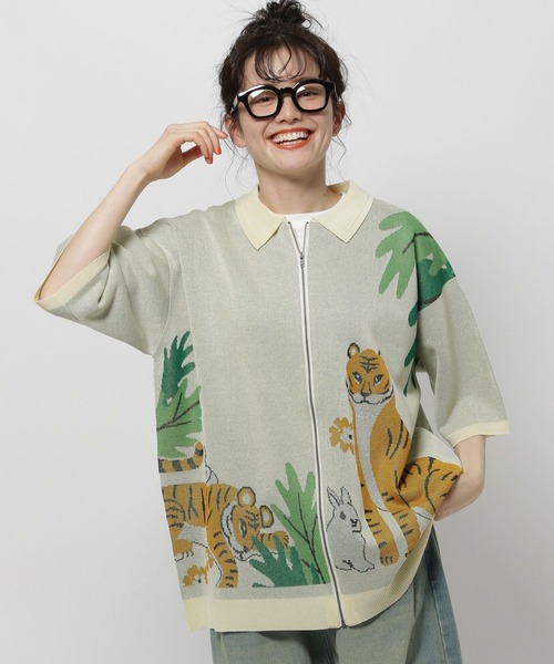 WIGGLE WIGGLE（ウィグルウィグル）の「【wiggle wiggle(ウィグルウィグル)】コラボ モチーフZIPシャツ（シャツ/ブラウス・レディース・アイボリー/グリーン/ネイビー・FREE）」の2枚目の写真