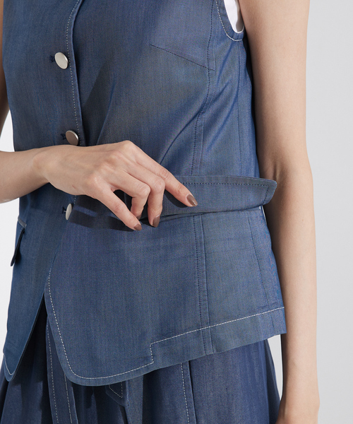 qualite(カリテ)の「【セットアップ対応】テンセルデニムノースリーブ/夏服/オフィスカジュアル(シャツ/ブラウス・レディース・ブルー/アイボリー・フリー)」の12枚目の写真
