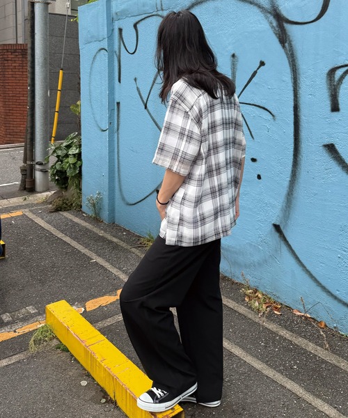 RATTLE TRAP（ラトルトラップ）の「TRストレッチタックワイドテーパードパンツ（スラックス・メンズ・ライトグレー/チャコールグレー/ブラック・S/LL/L/M）」の10枚目の写真