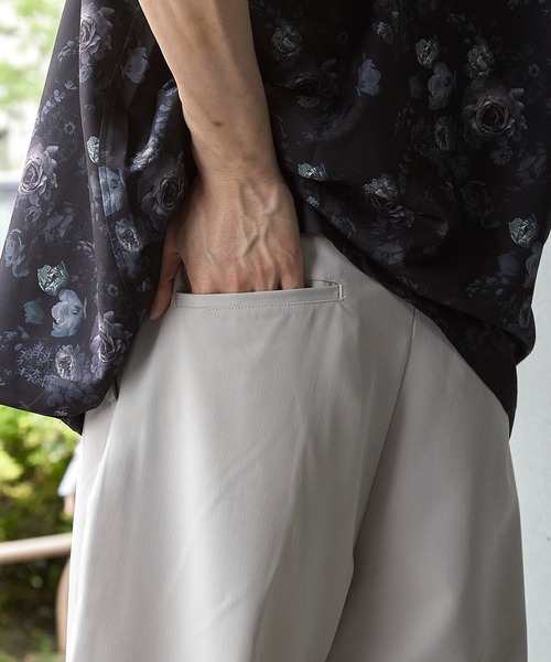 RATTLE TRAP（ラトルトラップ）の「TRストレッチタックワイドテーパードパンツ（スラックス・メンズ・ライトグレー/チャコールグレー/ブラック・S/LL/L/M）」の22枚目の写真