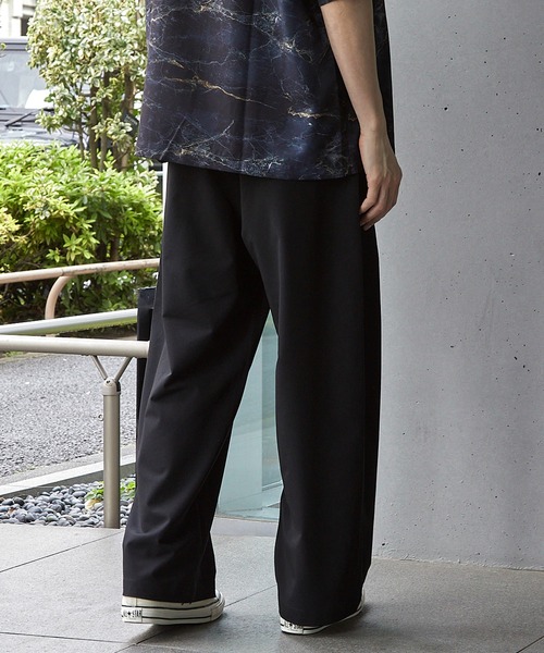 RATTLE TRAP（ラトルトラップ）の「TRストレッチタックワイドテーパードパンツ（スラックス・メンズ・ライトグレー/チャコールグレー/ブラック・S/LL/L/M）」の19枚目の写真