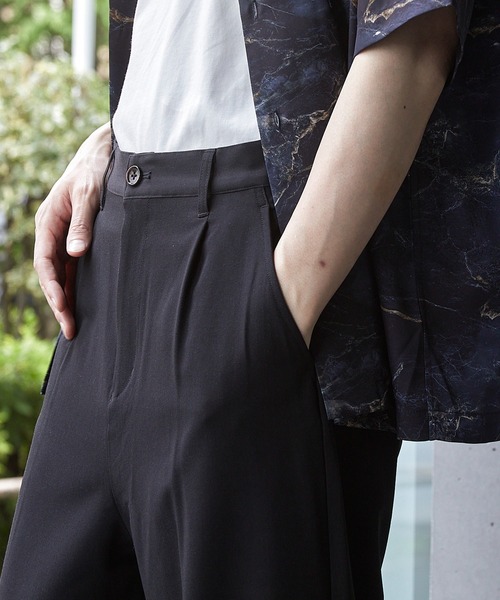 RATTLE TRAP（ラトルトラップ）の「TRストレッチタックワイドテーパードパンツ（スラックス・メンズ・ライトグレー/チャコールグレー/ブラック・S/LL/L/M）」の21枚目の写真