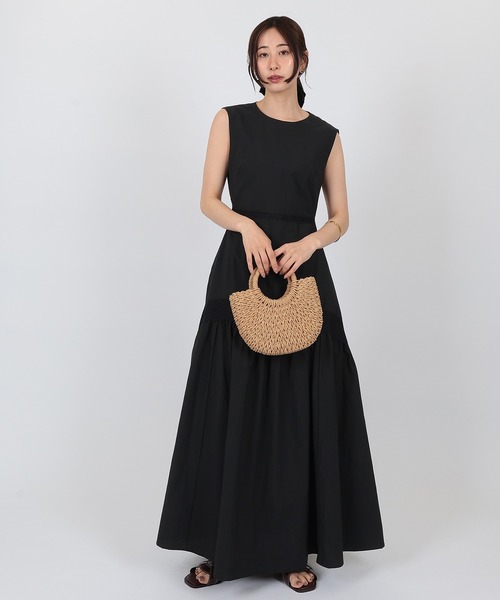 SUWDEE(スーディー)の「back open lace tiered one piece(ワンピース・レディース・ブラック/ブルー・FREE)」の2枚目の写真