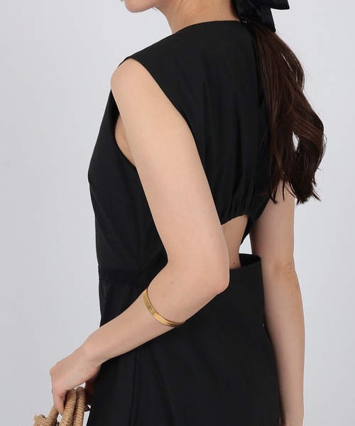 SUWDEE(スーディー)の「back open lace tiered one piece(ワンピース・レディース・ブラック/ブルー・FREE)」の12枚目の写真