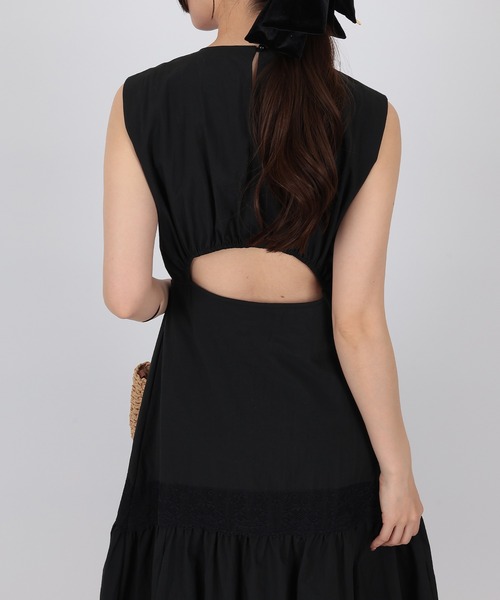 SUWDEE(スーディー)の「back open lace tiered one piece(ワンピース・レディース・ブラック/ブルー・FREE)」の13枚目の写真