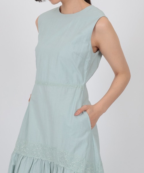 SUWDEE(スーディー)の「back open lace tiered one piece(ワンピース・レディース・ブラック/ブルー・FREE)」の14枚目の写真
