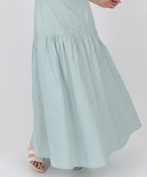 SUWDEE(スーディー)の「back open lace tiered one piece(ワンピース・レディース・ブラック/ブルー・FREE)」の17枚目の写真