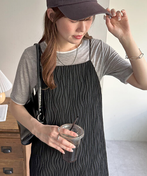 DISCOAT（ディスコート）の「レイヤード5分袖《WEB限定カラーあり》（Tシャツ/カットソー・レディース・グレー/アイボリー/イエロー/ダークグレー/チャコールグレー・FREE）」の6枚目の写真