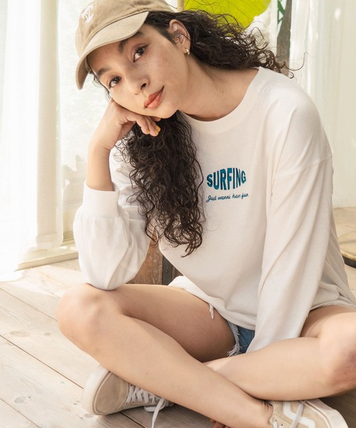 anap mimpi（アナップミンピ）の「パームツリー サーフプリント ビッグロングスリーブ Tシャツ（Tシャツ/カットソー・レディース・オフホワイト/ダークグレー/ネイビー・FREE）」の8枚目の写真
