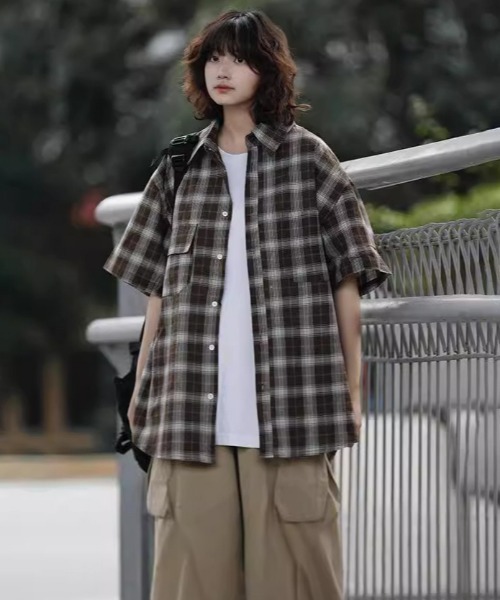MGV（エムジーヴィー）の「半袖オンブレチェックシャツ（シャツ/ブラウス・メンズ・ブラウン/ブラック・MEDIUM/LARGE/X-LARGE）」の9枚目の写真