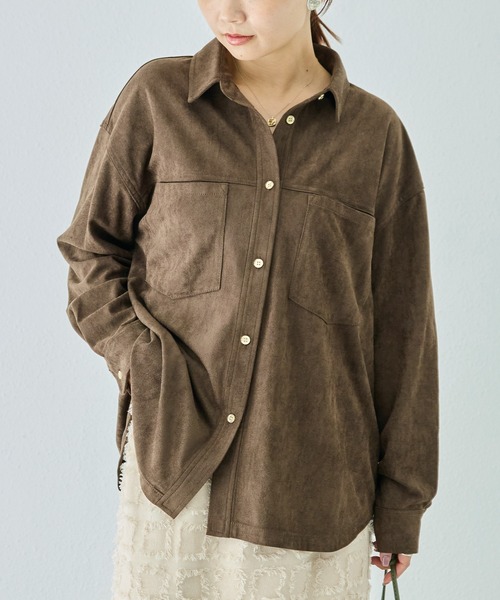 LAVEANGE(ラビアンジェ)の「スエードタッチシャツ(シャツ/ブラウス・レディース・ブラウン/キャメル・M/LL/3L/4L/5L)」の8枚目の写真
