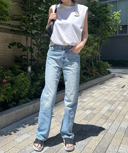 PUMA(プーマ)の「【PUMA】ESS NO.1 ロゴSL Tシャツ(Tシャツ/カットソー・レディース・ホワイト/ブラック・M/L/XL/XXL)」の5枚目の写真