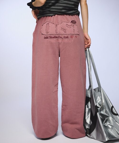 ODD STUDIO（オッドスタジオ）の「【OddStudio】ピグメントバックダメージロゴスウェットパンツ（スウェットパンツ・レディース・ピンク/ブラウン/ブラック・MEDIUM/LARGE）」の6枚目の写真