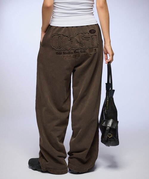 ODD STUDIO（オッドスタジオ）の「【OddStudio】ピグメントバックダメージロゴスウェットパンツ（スウェットパンツ・レディース・ピンク/ブラウン/ブラック・MEDIUM/LARGE）」の7枚目の写真