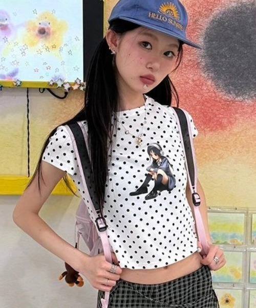 DIAVEL(ディアベル)の「期間限定SALE価格中/Dot Anime Cropped Tee/静かな存在感をまとうY2Kガール(Tシャツ/カットソー・レディース・ホワイト・M)」の12枚目の写真