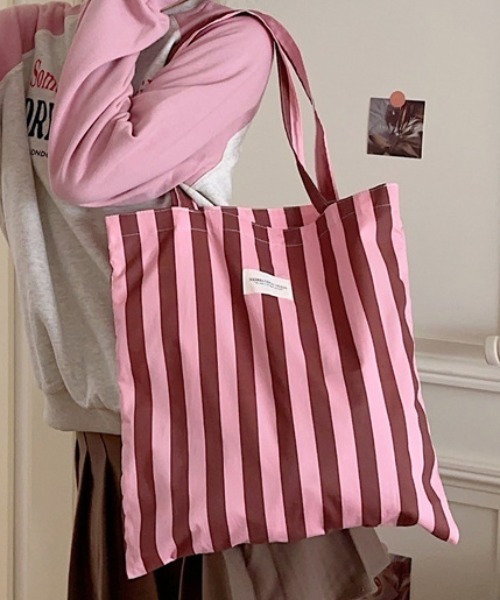 Vipoa(ヴィポア)の「バイカラーストライプ TOTE BAG(トートバッグ・レディース・グリーン/ブルー/ピンク・FREE)」の3枚目の写真