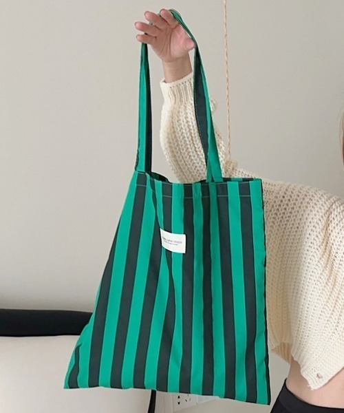 Vipoa(ヴィポア)の「バイカラーストライプ TOTE BAG(トートバッグ・レディース・グリーン/ブルー/ピンク・FREE)」の12枚目の写真