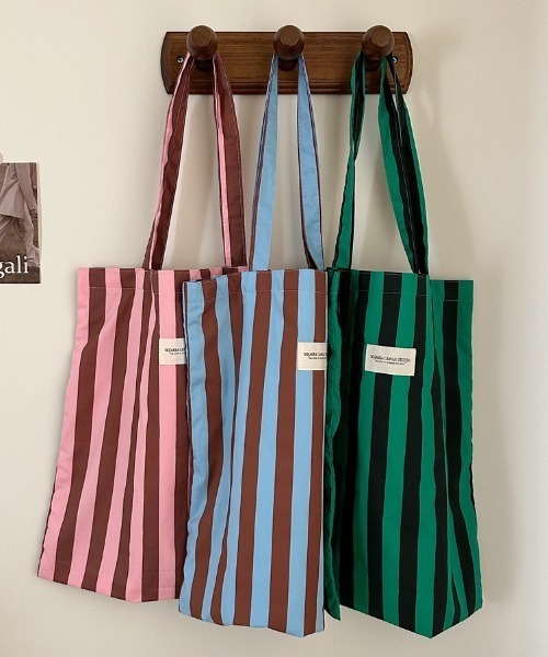 Vipoa(ヴィポア)の「バイカラーストライプ TOTE BAG(トートバッグ・レディース・グリーン/ブルー/ピンク・FREE)」の21枚目の写真