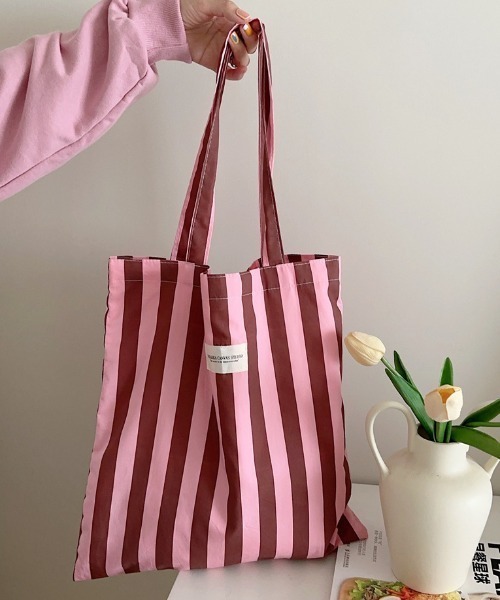 Vipoa(ヴィポア)の「バイカラーストライプ TOTE BAG(トートバッグ・レディース・グリーン/ブルー/ピンク・FREE)」の17枚目の写真