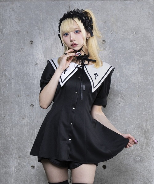 お取り置きです／アドミラル　トップスとショートパンツセット セーラー衿トップス＋ショートパンツセットアップ（セットアップ