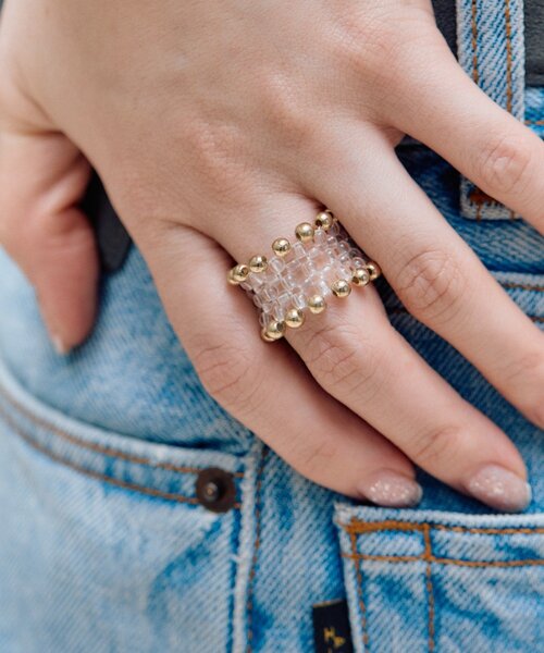 ear PAPILLONNER(イアパピヨネ)の「クリアビーズクロシェリング(リング・レディース・シルバー/ゴールド・FREE)」の5枚目の写真