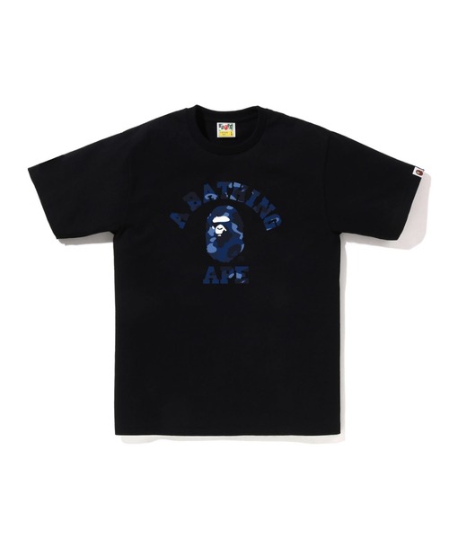 A BATHING APE(アベイシングエイプ)の「COLOR CAMO COLLEGE TEE(Tシャツ/カットソー・メンズ・ブラック×レッド/ホワイト×パープル/ホワイト×ネイビー/ホワイト×レッド/ブラック×パープル/ブラック×ブルー・LARGE/SMALL/XXX-LARGE/MEDIUM/XX-LARGE/X-LARGE)」の6枚目の写真